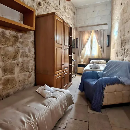 Traditional House Of Character - 6 Guests Max Rabat